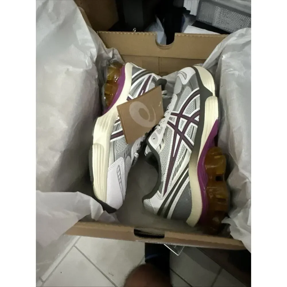 New Women's Size 7.5 Asics Gel-Kinetic Fluent White Truffle Grey 1203A591-100